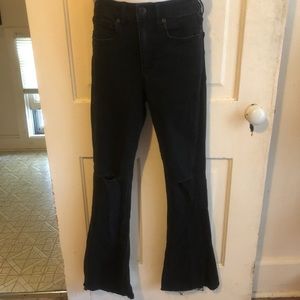Women’s 6 AE Black Flares